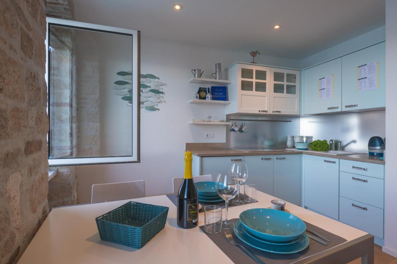 Blue Sea View Apartment Rovinj Bagian luar foto